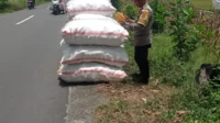 WhatsApp Image 2025-10-23 at 12.27.05_result Peran Polisi di Balik Panen Jagung Sukses Petani Lombok Barat