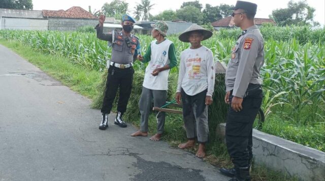 Polsek Lembar Gelar Patroli KRYD, Warga Dusun Broro Merasa Aman